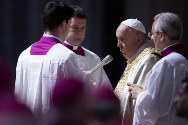 bula-papa-francisco-jubileo-noticia_imagen_dentro