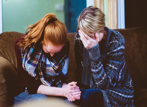 Mujer, ¿por qué lloras?