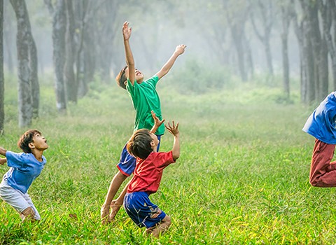 El que acoge a un niño como éste en mi nombre, me acoge a mí